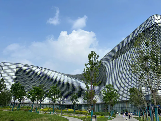 河南省科技馆新馆投资20多亿元，以“智慧·创新·梦想”为展教主题